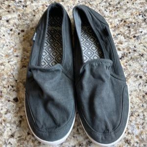 Sanuk Slip On Women’s Size 10